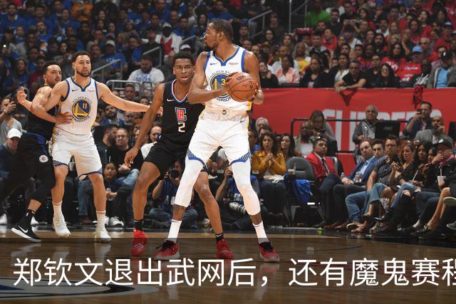 郑钦文退出武网后，还有魔鬼赛程：21天打3站比赛，冲击世界前15